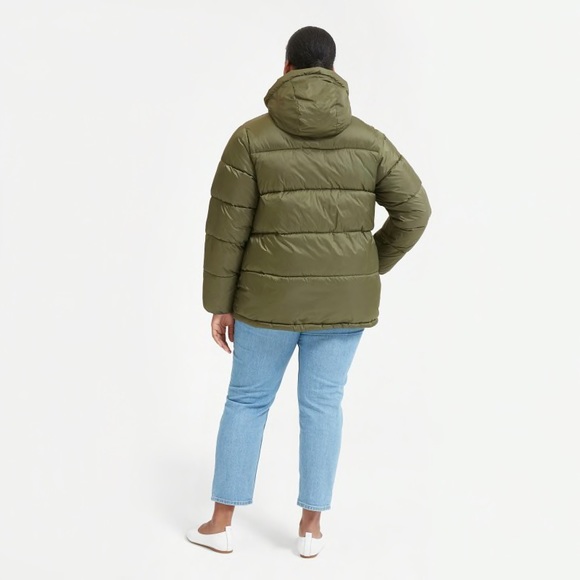 Everlane The ReNew Puffy Puff - Picture 5 of 11